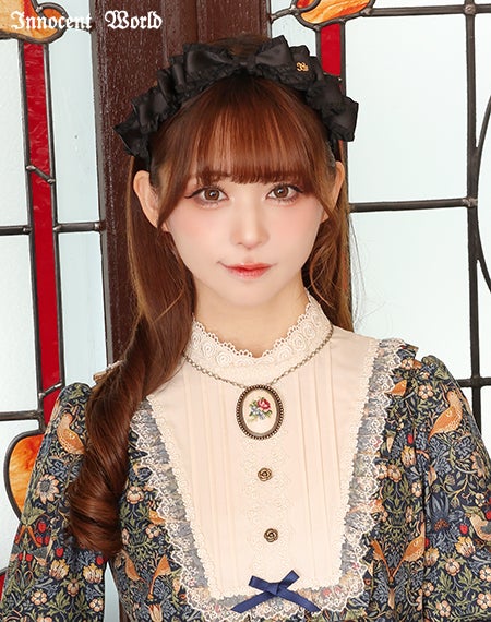 プチポワンネックレス