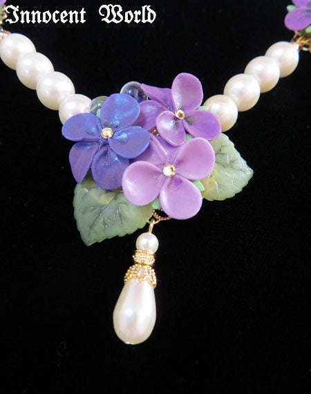 乙女のすみれネックレス