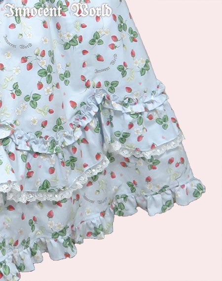 ロイヤルストロベリースカラップドレス