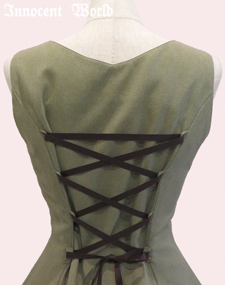 ビクトリアンバッスルジャンパースカート