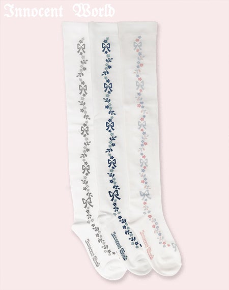 小さな花とリボンのオーバーニー