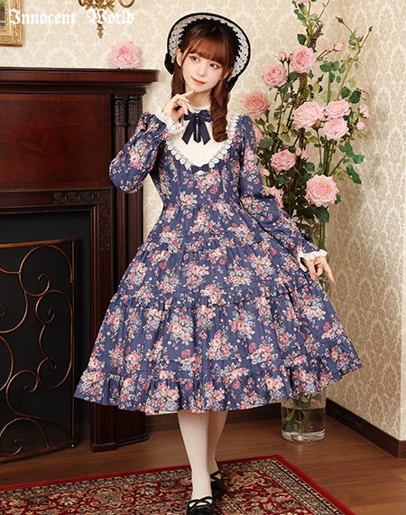 薔薇と苺のティアードワンピース