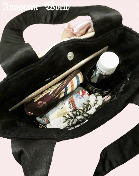 レディクリームキャットバッグ