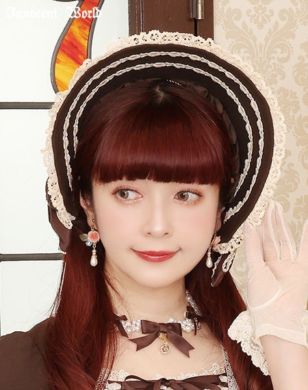 リボンクラウンパールネックレス