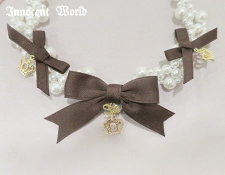 リボンクラウンパールネックレス