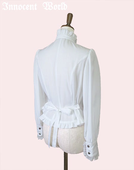 ルーシーブラウス