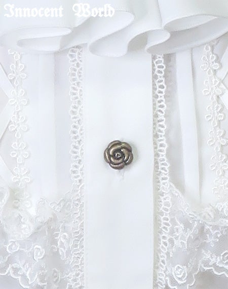 ルーシーブラウス