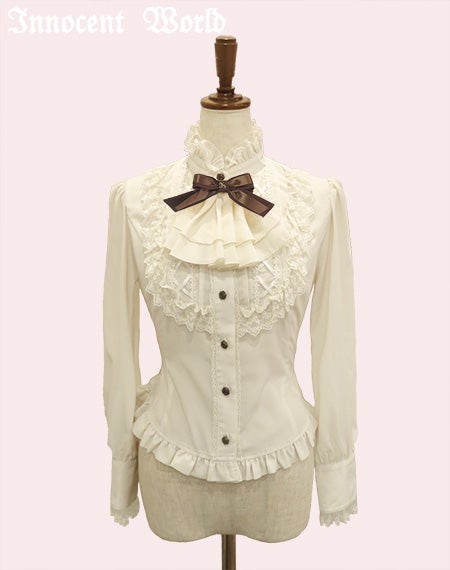 ルーシーブラウス