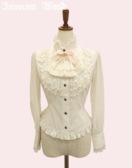 ルーシーブラウス