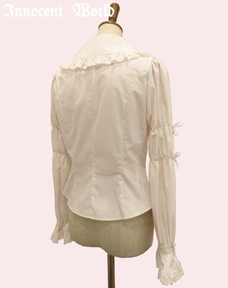 クラシカルリボンブラウス