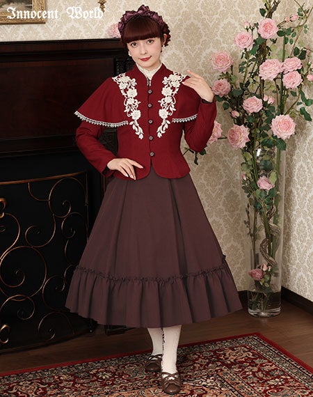 つる薔薇レースケープ付きショートコート