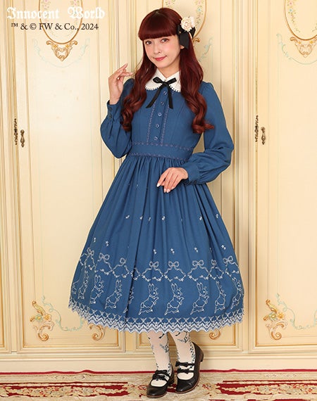 ピーターラビットTM刺繍ワンピース