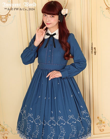 ピーターラビットTM刺繍ワンピース