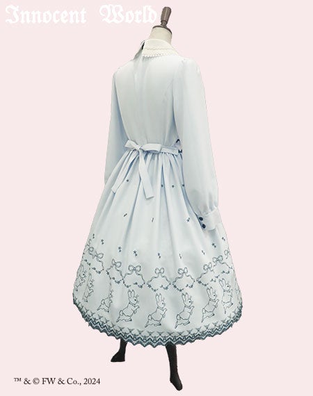 ピーターラビットTM刺繍ワンピース