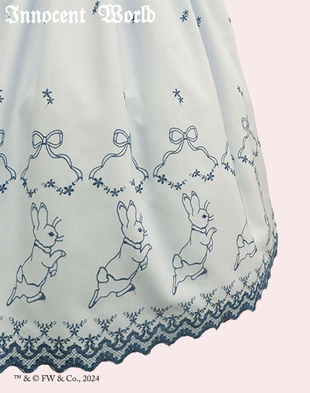 ピーターラビットTM刺繍ワンピース