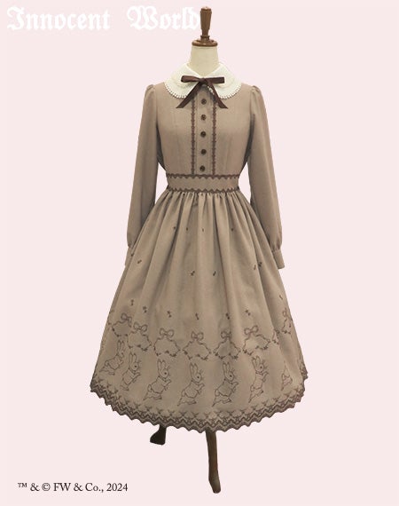 ピーターラビットTM刺繍ワンピース