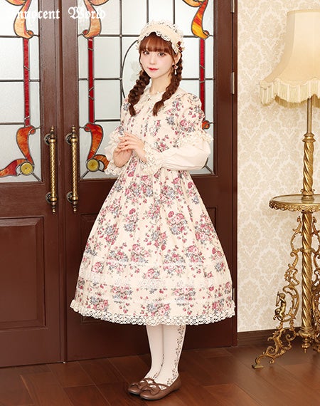 薔薇と苺のドールワンピース
