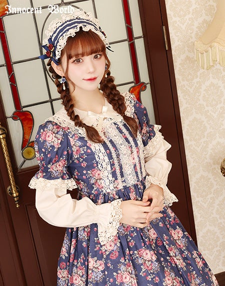 薔薇と苺のドールワンピース