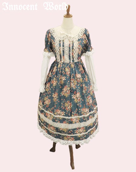 薔薇と苺のドールワンピース