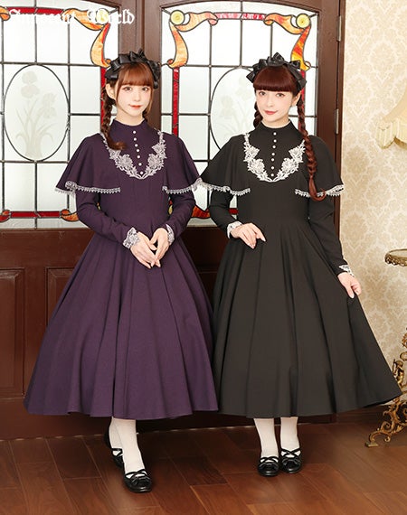 聖なる薔薇のケープワンピース