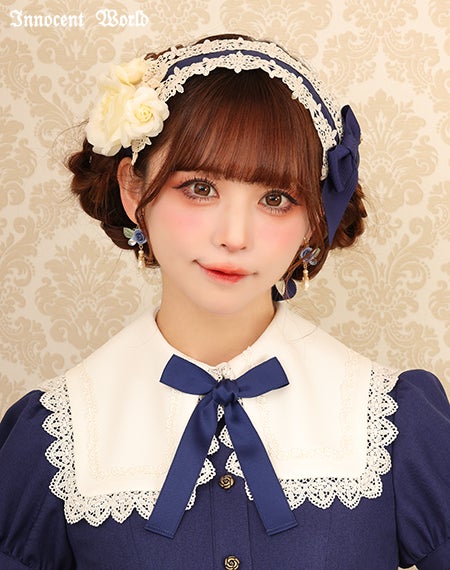 【美品】Innocent World イノワ 薔薇 レース ヘッドドレス 華麗な薔薇のヘッドドレス | Innocent World
