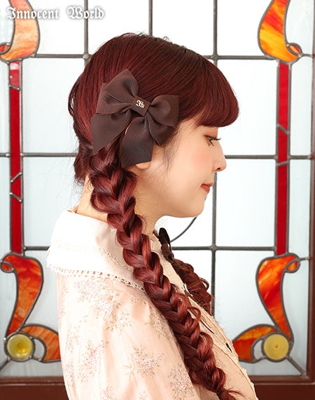 IWチャームのツインリボンクリップ