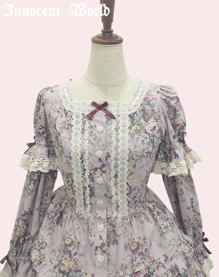 華麗な薔薇のロココドレス