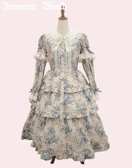 華麗な薔薇のロココドレス