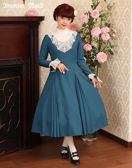 古城の貴婦人ワンピース