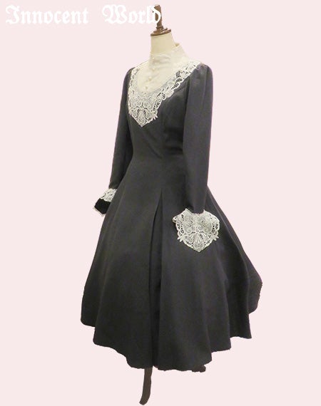 古城の貴婦人ワンピース