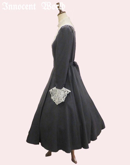 古城の貴婦人ワンピース