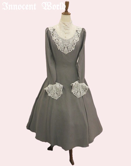 古城の貴婦人ワンピース