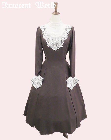 古城の貴婦人ワンピース