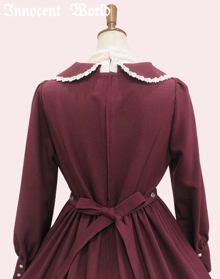 エメローズワンピース