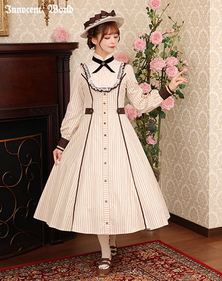 Innocent World イノワ/フルールバッスルドレス（長袖） フルールバッスルドレス（長袖）(再販・新色)(受注生産)(ご予約