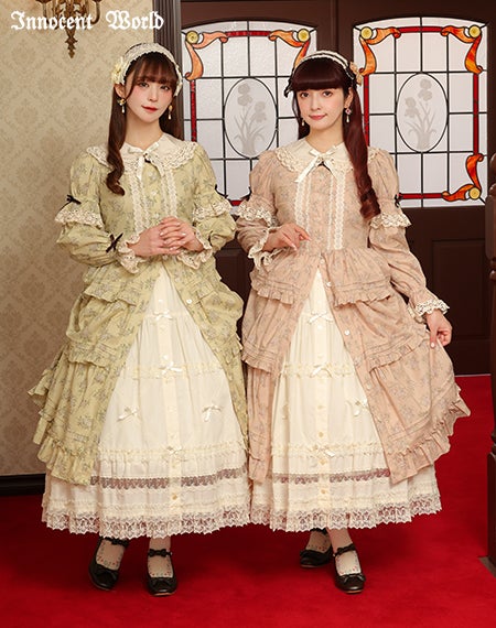 小さなお花のドールドレス