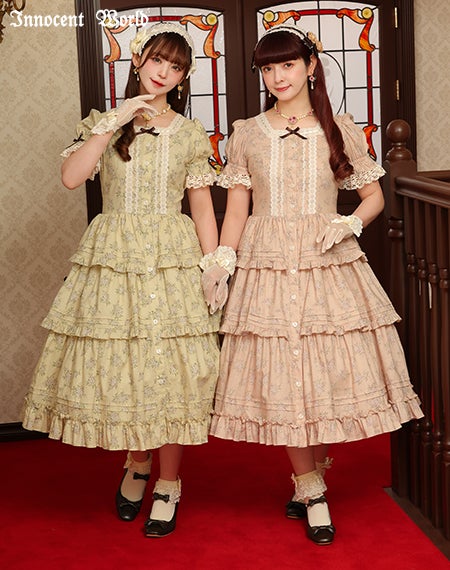 小さなお花のドールドレス