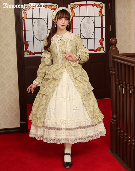 小さなお花のドールドレス