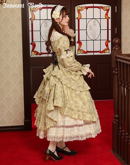 小さなお花のドールドレス