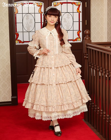 小さなお花のドールドレス