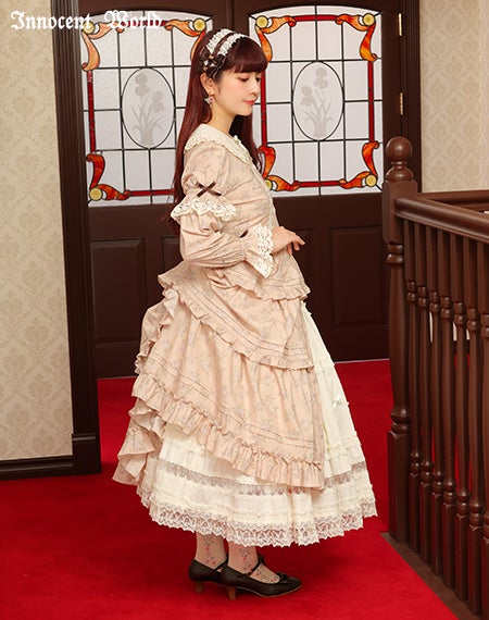 小さなお花のドールドレス