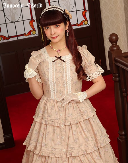 小さなお花のドールドレス