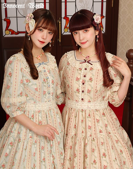Innocent World 小さなカーネーションと薔薇のリボンブーケワンピース 小さなカーネーションと薔薇のリボンブーケワンピース | Innocent World