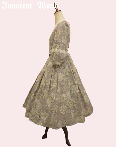 優しいお色のあじさいワンピース