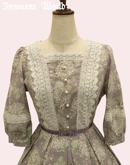 優しいお色のあじさいワンピース