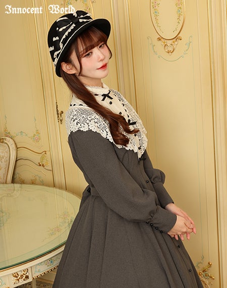 白百合ワンピース