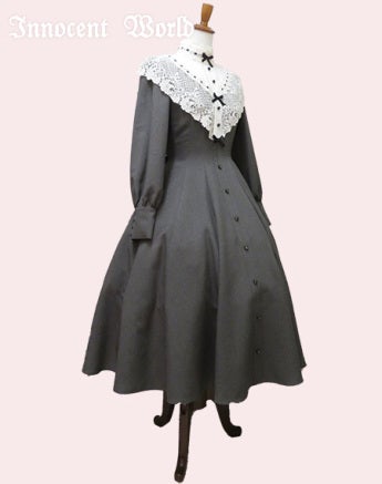 白百合ワンピース