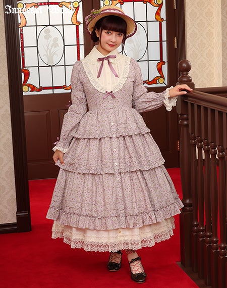 すみれの宝石箱ドレス