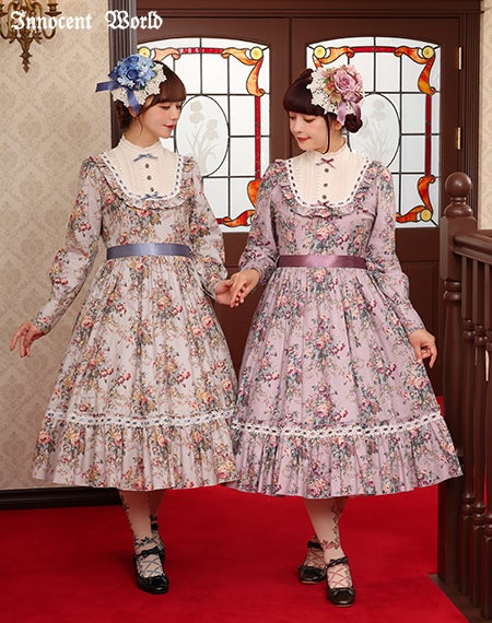 優美なる薔薇のリボンワンピース
