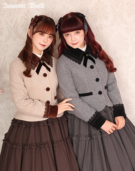 Classy ペプラムショートコート